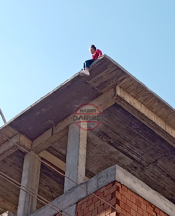 konyada-4-katli-insaata-cikan-kisi-ekipleri-alarma-gecirdi.jpg