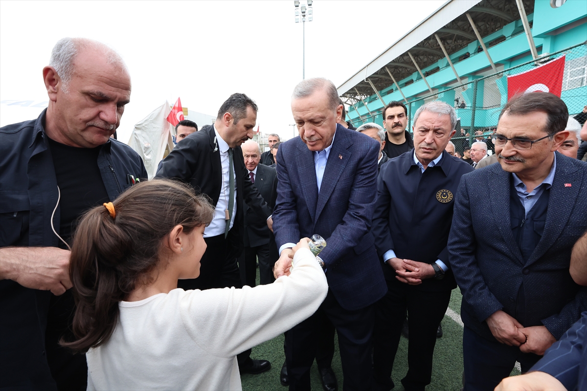 cumhurbaskani-recep-tayyip-erdogan-hatayda-4.jpg
