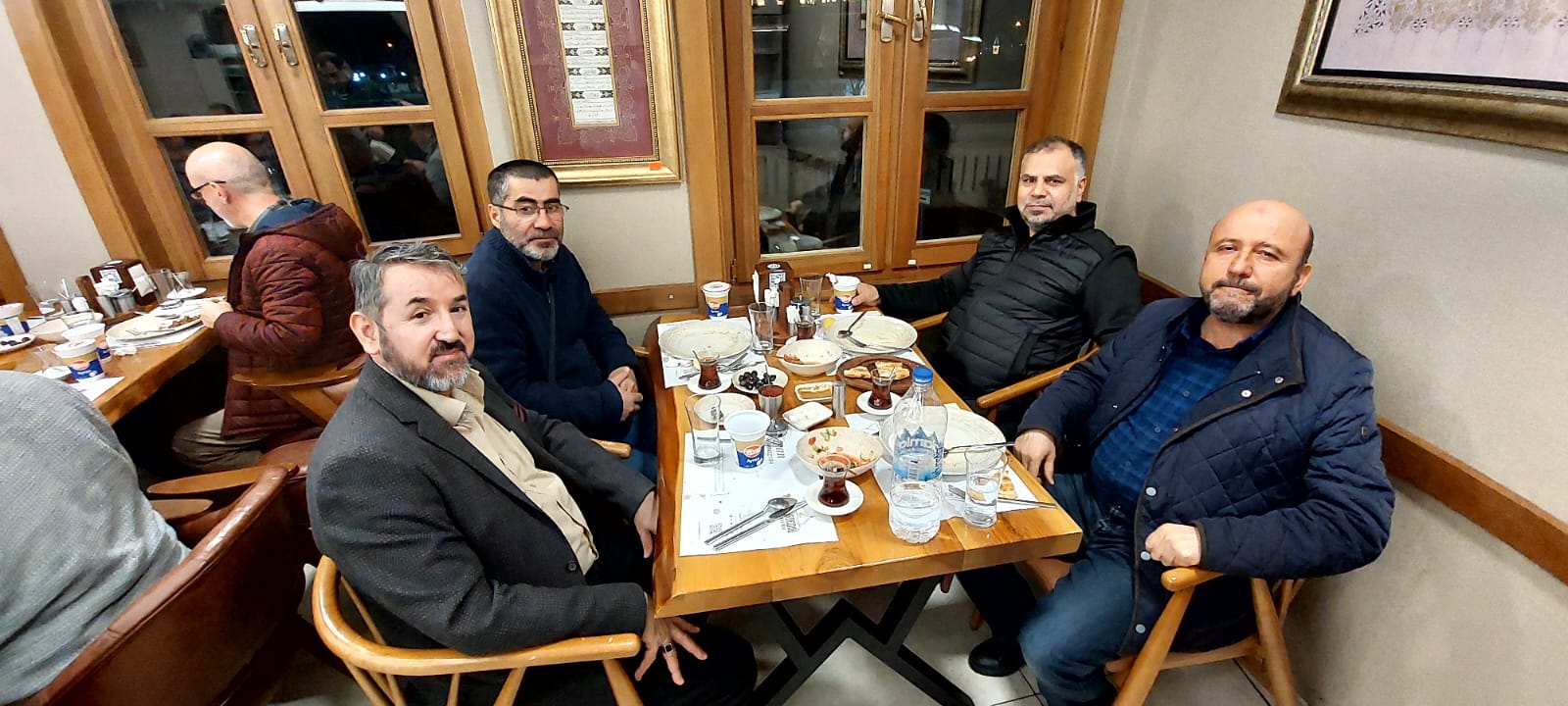 konya-ihl-89-mezunlari-iftarda-bulustu-001.jpeg