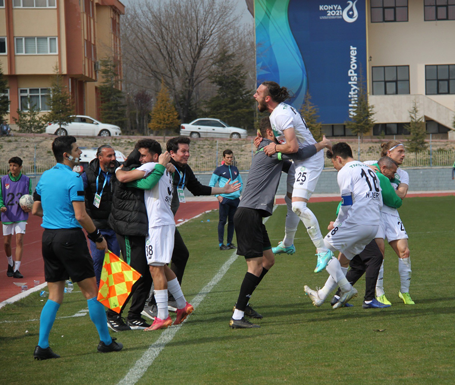 konyaspor-10-kisi-rakibiyle-berabere-kaldi.jpg