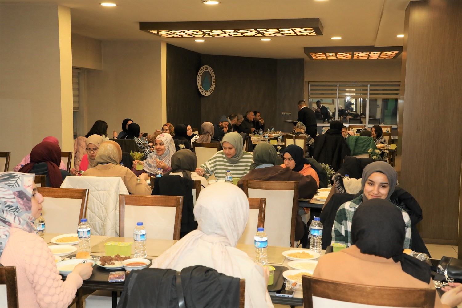 karatay-kent-konseyi-iftarda-ogrencilerle-bir-araya-geldi-001.jpg