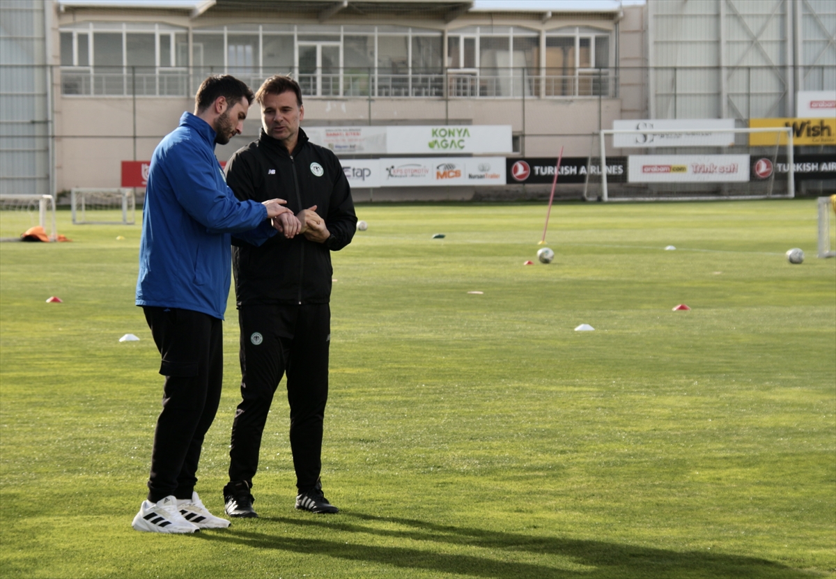 konyaspor-teknik-direktoru-stanojevic-futbolculardan-beklentisini-acikladi.jpg