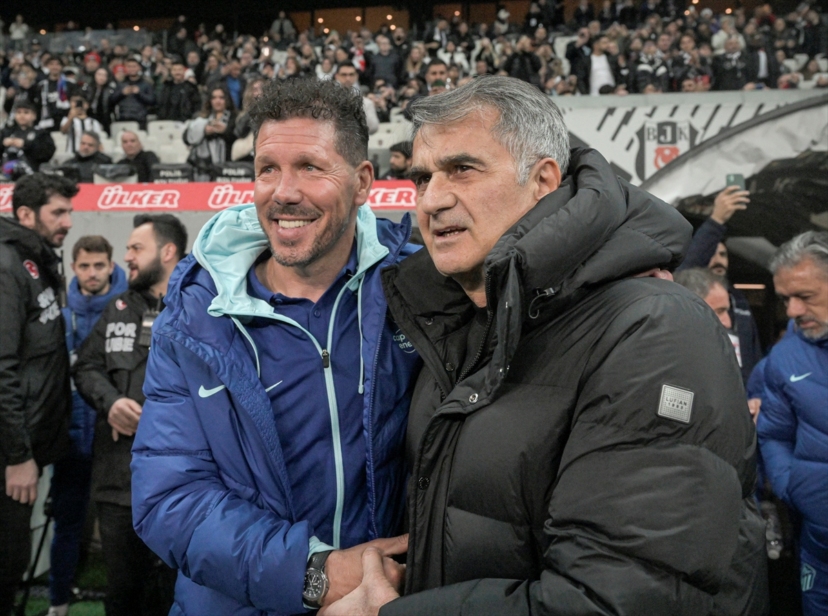 besiktas-ile-atletico-madrid-depremzedeler-icin-karsilasti-011.jpg