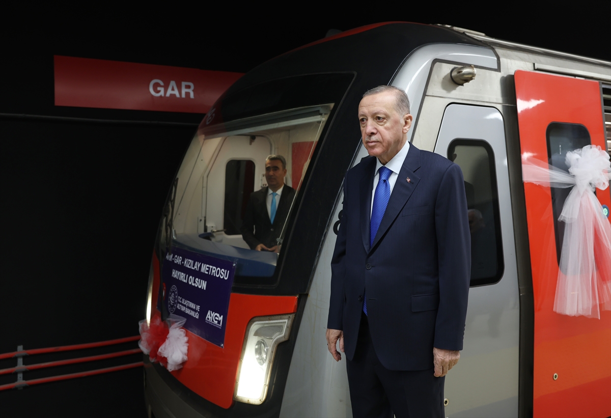 cumhurbaskani-erdogan-bizi-begenmeyenler-7li-masanin-dolgu-malzemesi-oldular-001.jpg