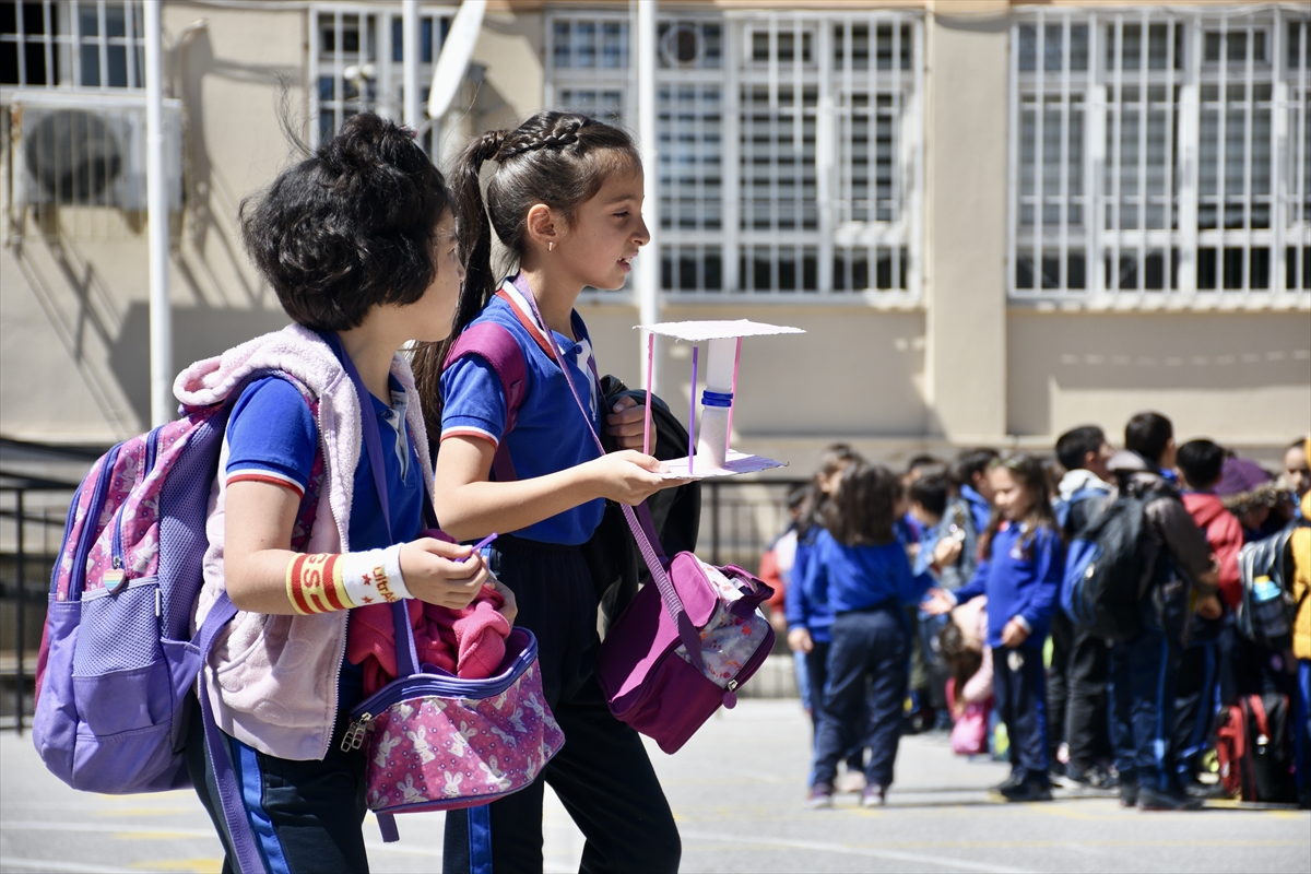 ikinci-ara-tatile-basladi-konyada-543-bin-349-ogrenci-son-derslerine-girdi-005.jpg