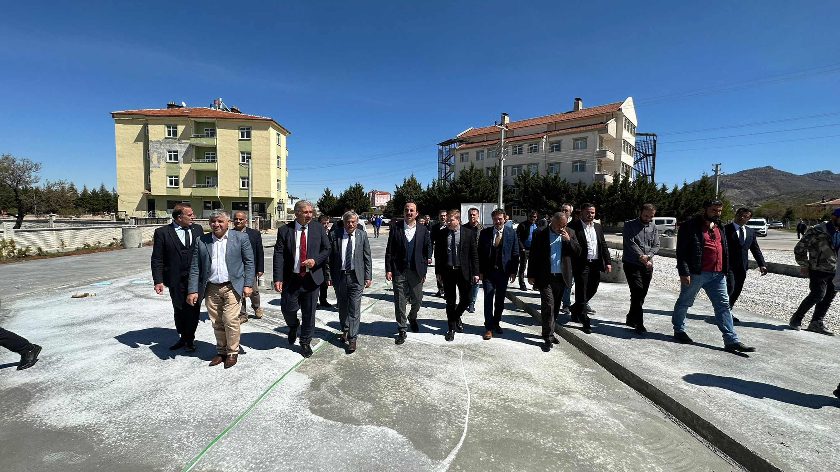 konyanin-218-milyon-tl-yatirim-yapilan-ilcesine-yeni-hizmet-binasi-acildi-008.jpg
