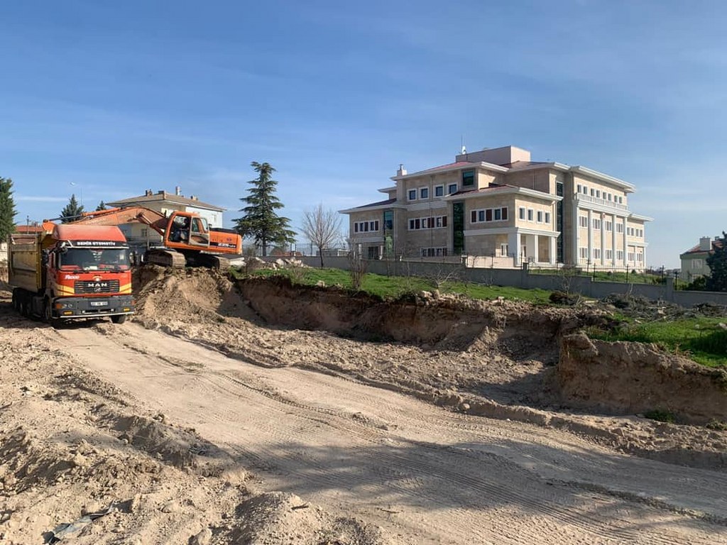 konyada-murat-kurumun-isminin-verilecegi-projede-calismalara-baslandi.jpg