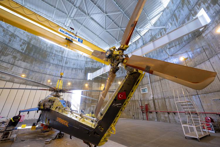 atak-2-helikopteri-ilk-kez-motor-calistirdi.jpg