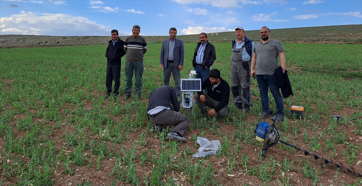konyali-ciftciler-tarlalarini-cep-telefonundan-takip-edebilecek.jpg