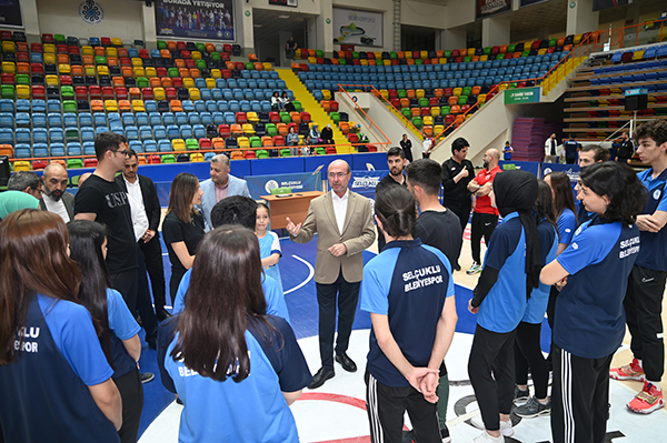 selcuklu-belediyesi-gelecegin-sporcularini-seciyor-003.jpg