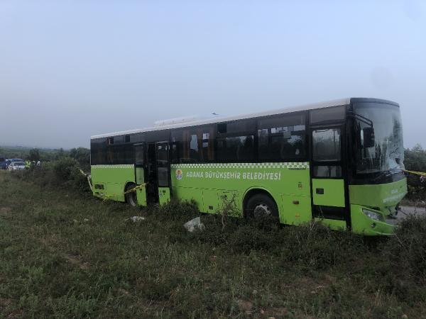 minibus-ile-belediye-otobusu-kafa-kafaya-carpisti-2-olu-10-yarali.jpg