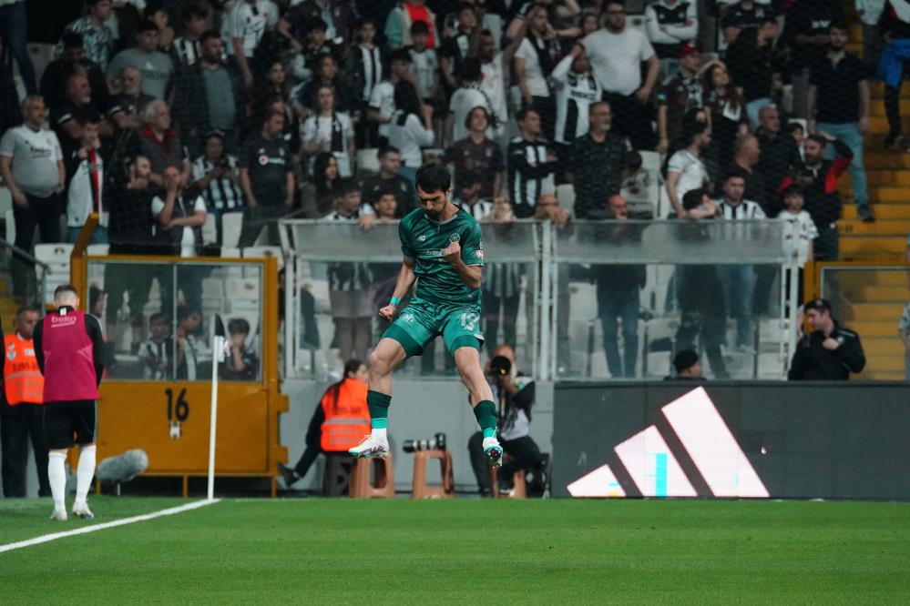 konyaspor-maci-besiktasa-pahaliya-mal-oldu.jpg
