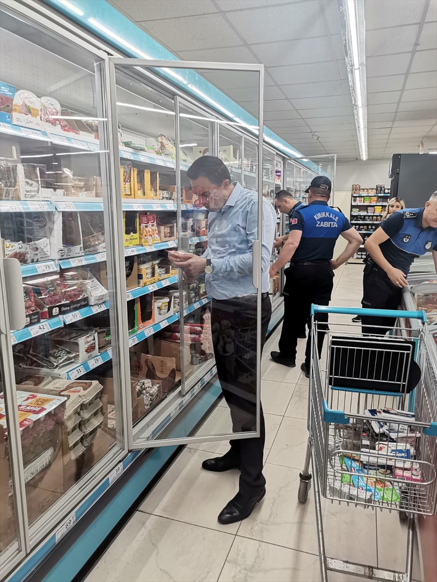 zincir-marketlere-zabita-denetimi-bunlar-ele-gecirildi-001.jpg