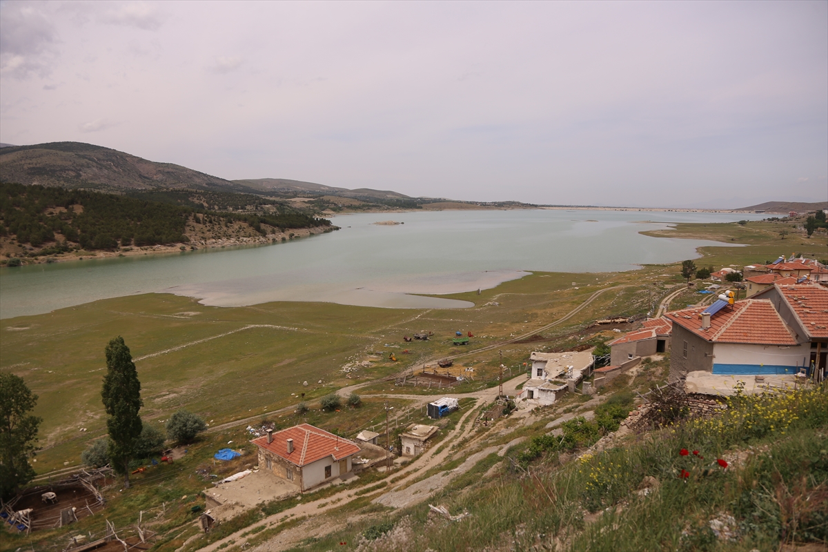 konyada-son-yagislar-barajlari-henuz-doldurmadi-001.jpg