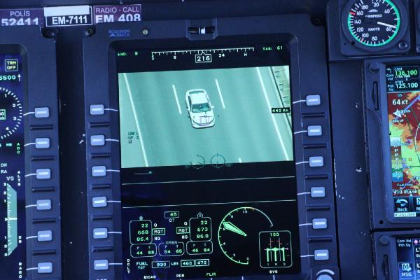 konya-ankara-yolunda-helikopterli-trafik-denetimi-001.jpg