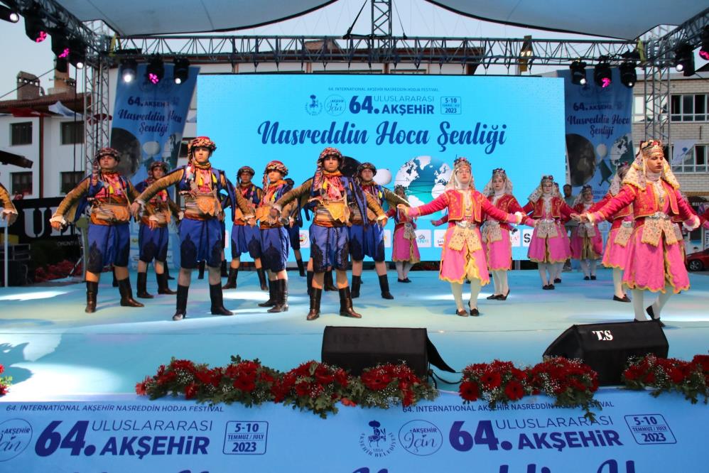 konyada-64-uluslararasi-aksehir-nasreddin-hoca-senlikleri-suruyor-005.jpg