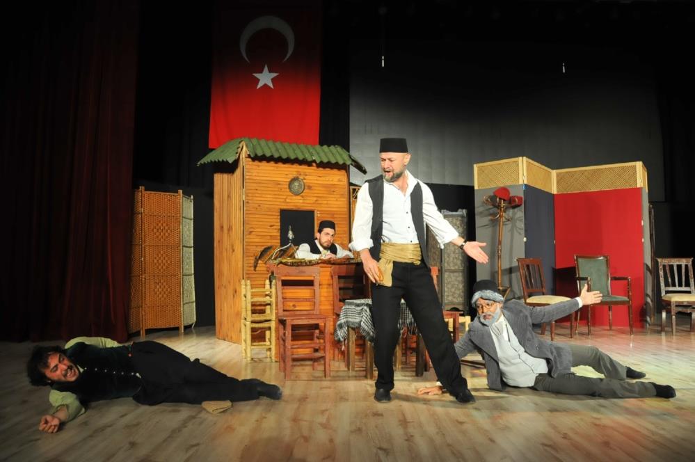 aksehir-nasreddin-hoca-senliginde-fehim-pasa-konagi-tiyatrosu-001.jpg