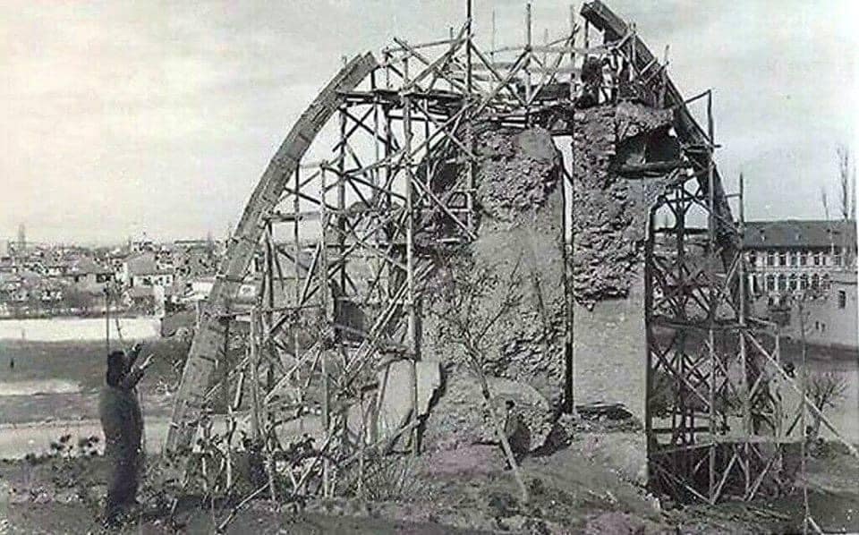 konya-beton-semsiye-insaatinin-goruntusu-ortaya-cikti-002.jpg
