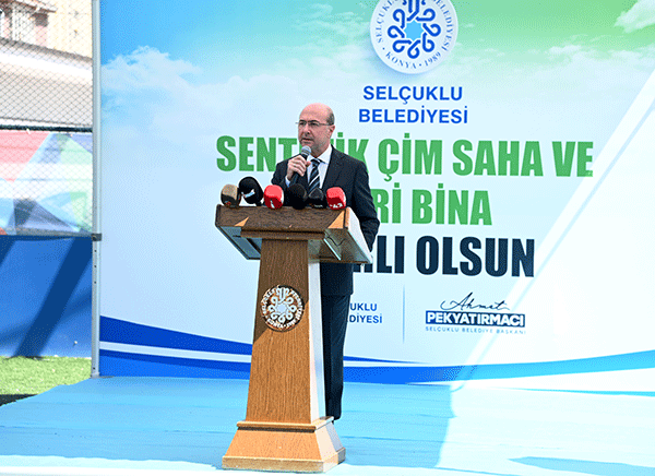 selcuklunun-uefa-standartlarindaki-cim-sahasi-hizmete-acildi-002.png