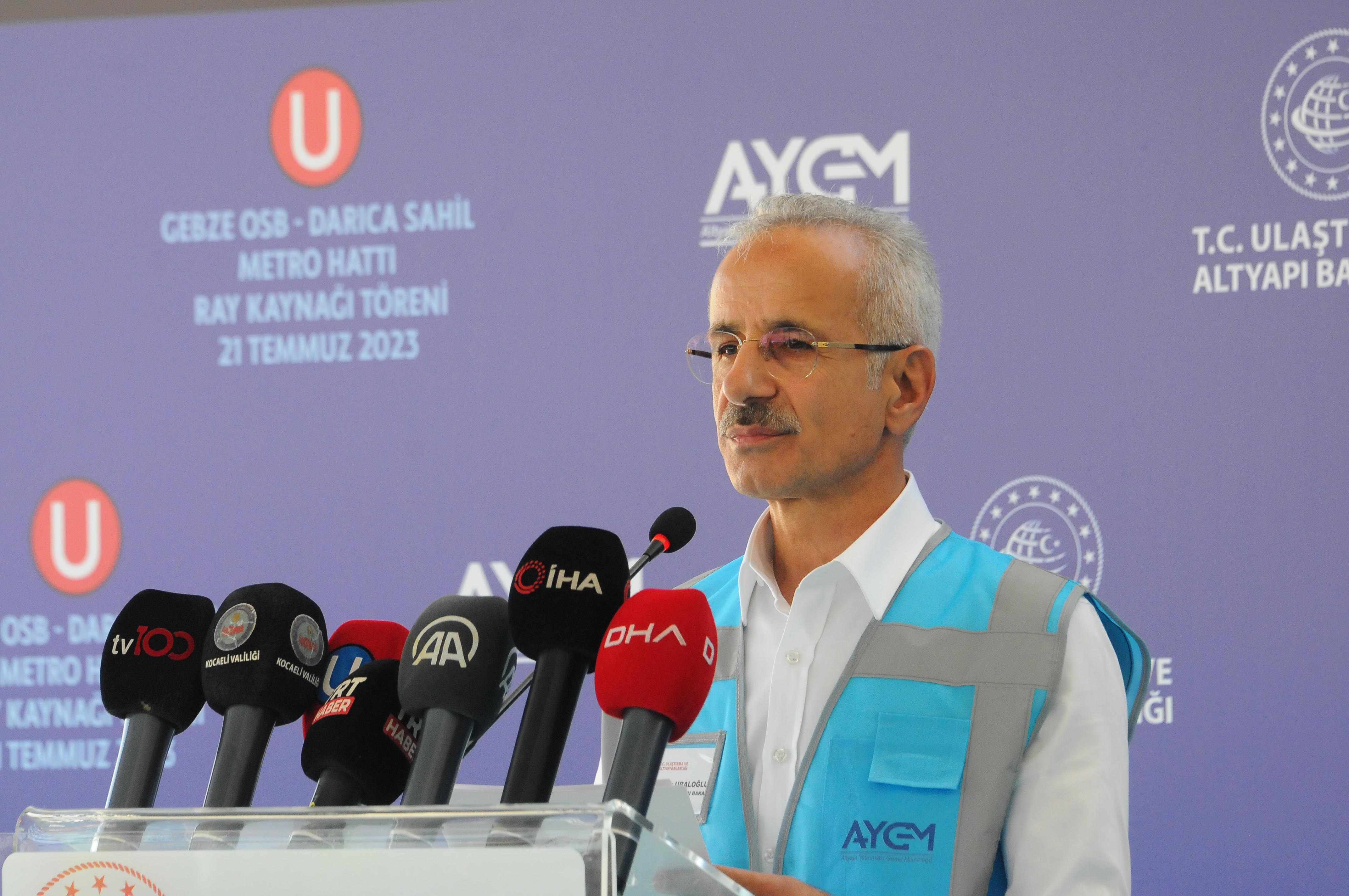 konya-dahil-5-ilde-toplam-102-kmlik-rayli-sistem-hatti-insaati-devam-ediyor-002.jpg