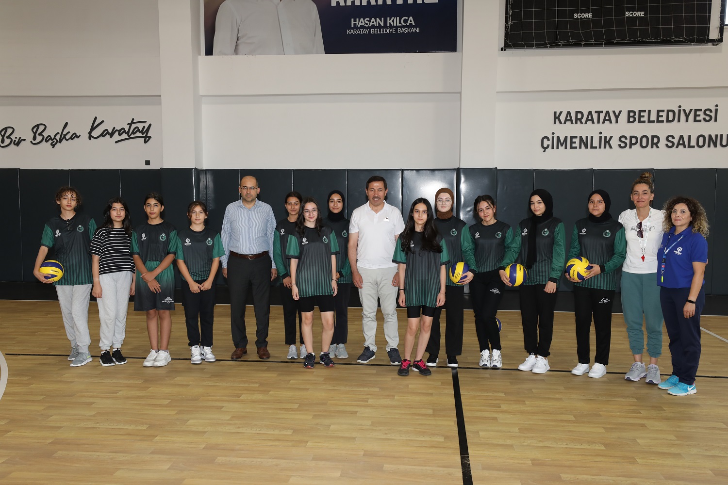 karatay-yaz-spor-okullarinda-12-bransta-4-bin-ogrenci-egitim-goruyor-002.jpg