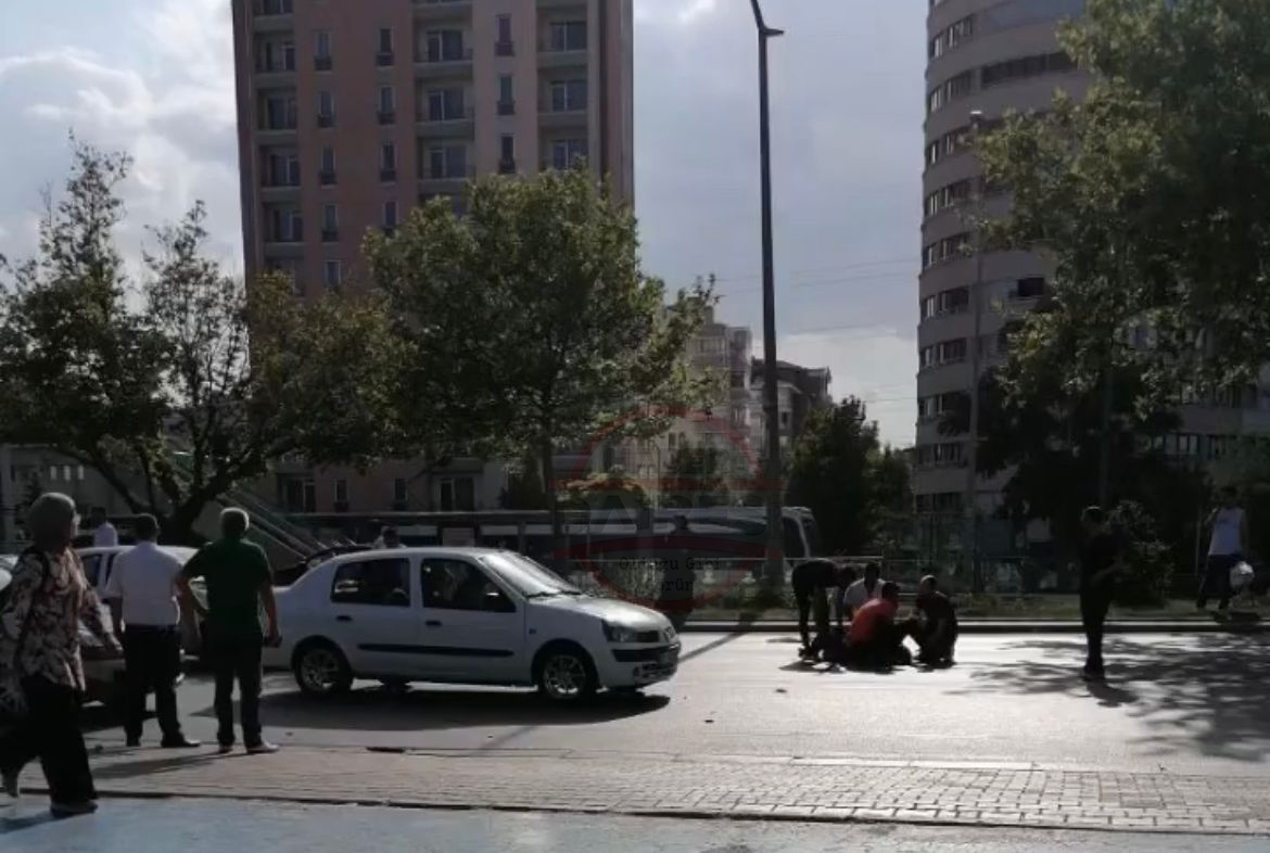 konyada-otomobilin-carptigi-bisiklet-surucusu-agir-yaralandi-001.jpg
