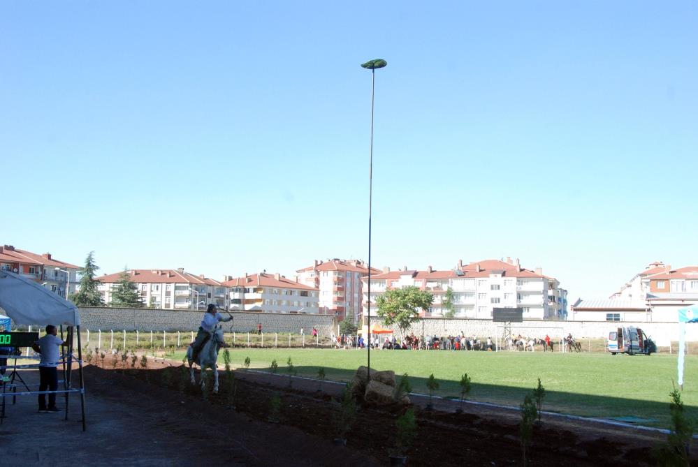 konyadaki-atli-okculuk-turkiye-sampiyonasinda-ceyrek-final-heyecani.jpg