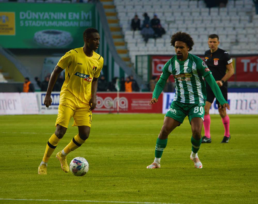 konyaspor-sezonu-istanbulspor-maciyla-aciyor-001.jpg