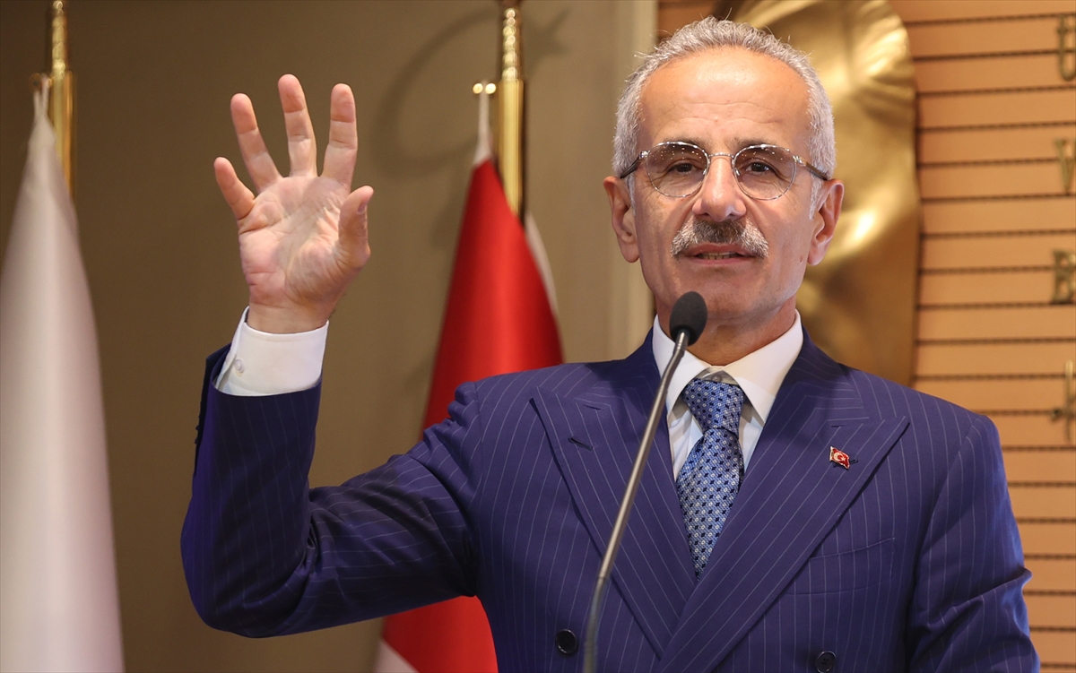 ulastirma-bakani-konyaya-geliyor-001.jpg