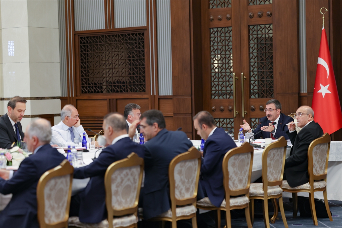 ekonomi-koordinasyon-kurulu-toplantisi-bitti-hedef-tek-haneli-enflasyon.jpg