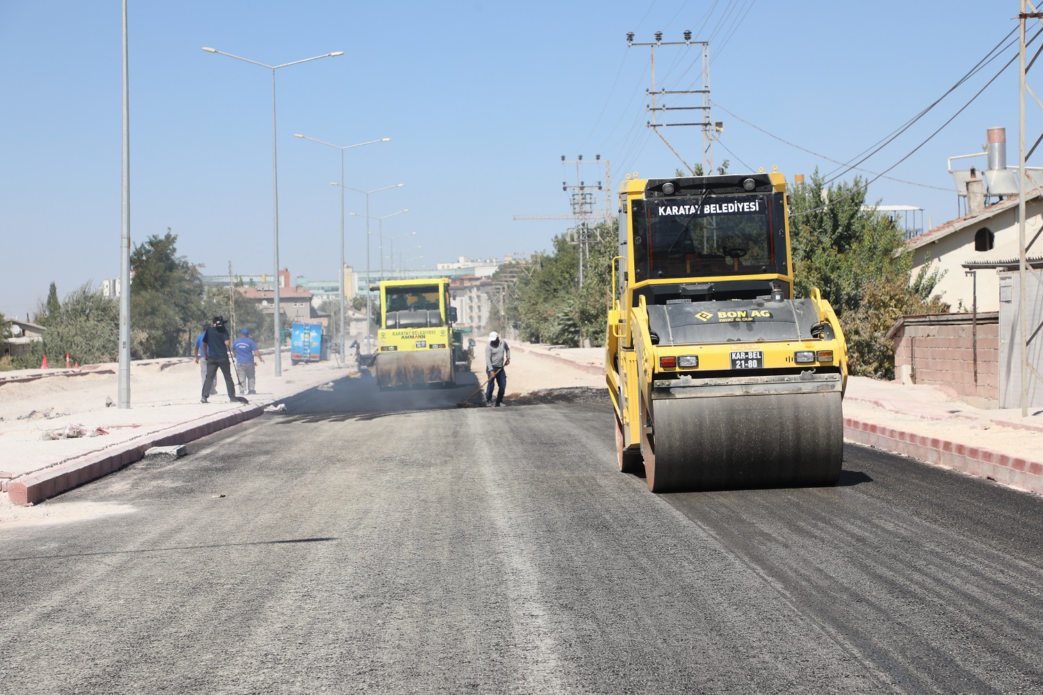 konyanin-onemli-ulasim-agi-olan-yol-konforlu-hale-geliyor-002.jpg