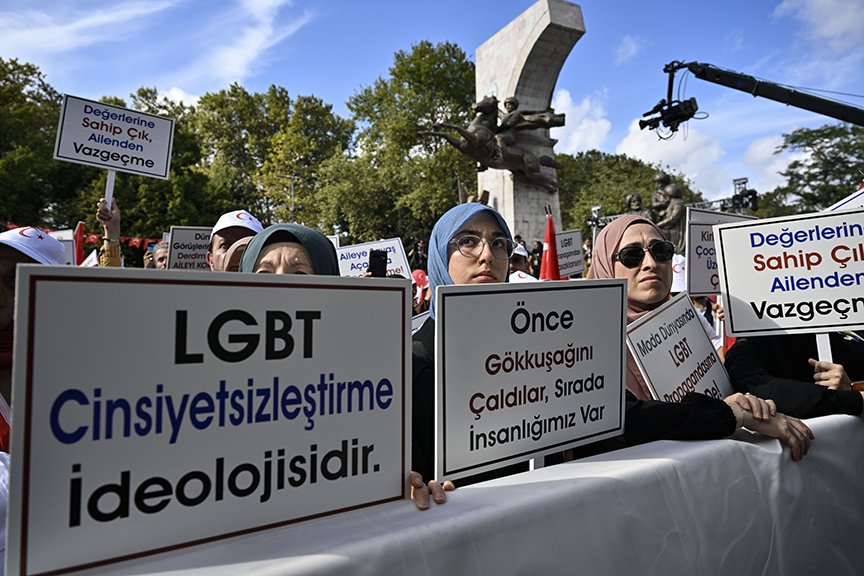 lgbt-propagandasina-karsi-buyuk-aile-bulusmasi-002.jpg