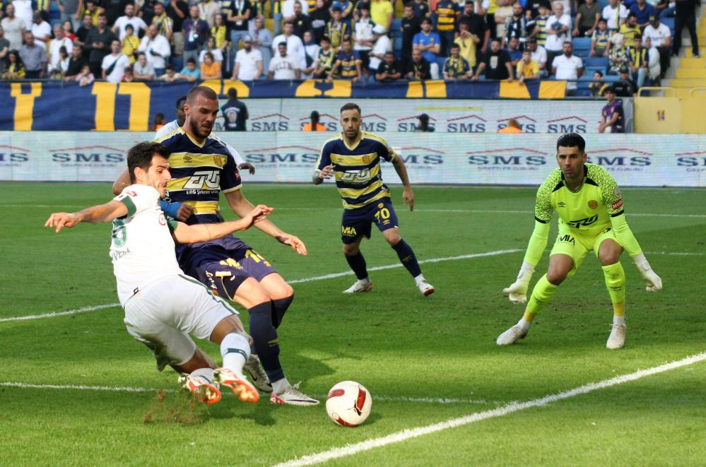 ankaragucu-konyaspor-i-canli-anlatim-003.jpg