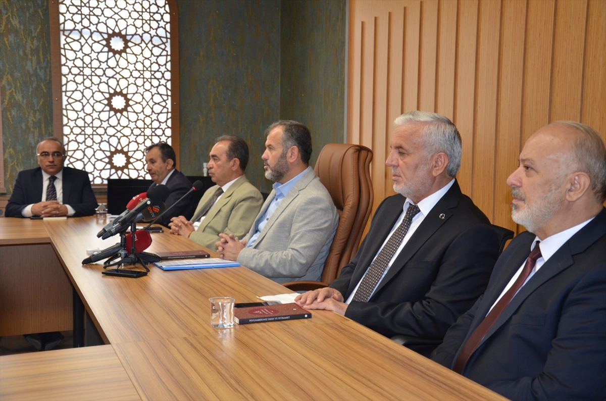 konyada-mevlidi-nebi-haftasi-cesitli-etkinliklerle-kutlanacak-001.jpg