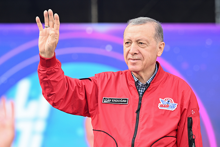 cumhurbaskani-erdogan-teknofestte-siirlerle-seslendi.jpg