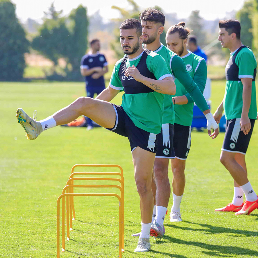 konyaspor-pendik-macina-gunde-cift-idmanla-hazirlaniyor.png