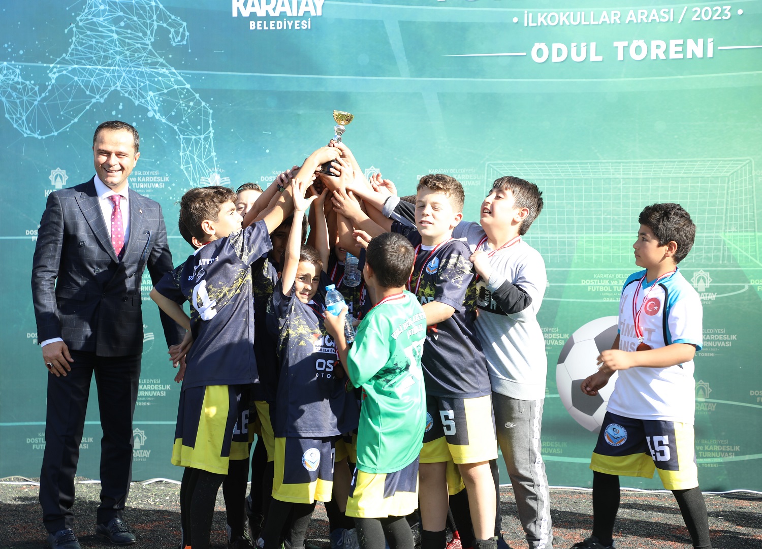 konyada-gelecegin-yildiz-futbolculari-bu-turnuvadan-seciliyor-004.jpg