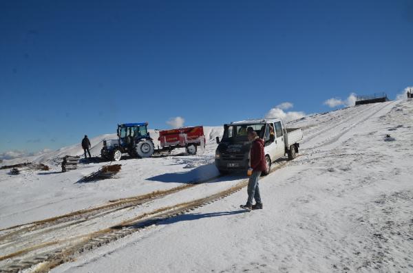 beyaz-ortu-mesaisi-kar-kalinligi-10-santimetreye-ulasti-003.jpg