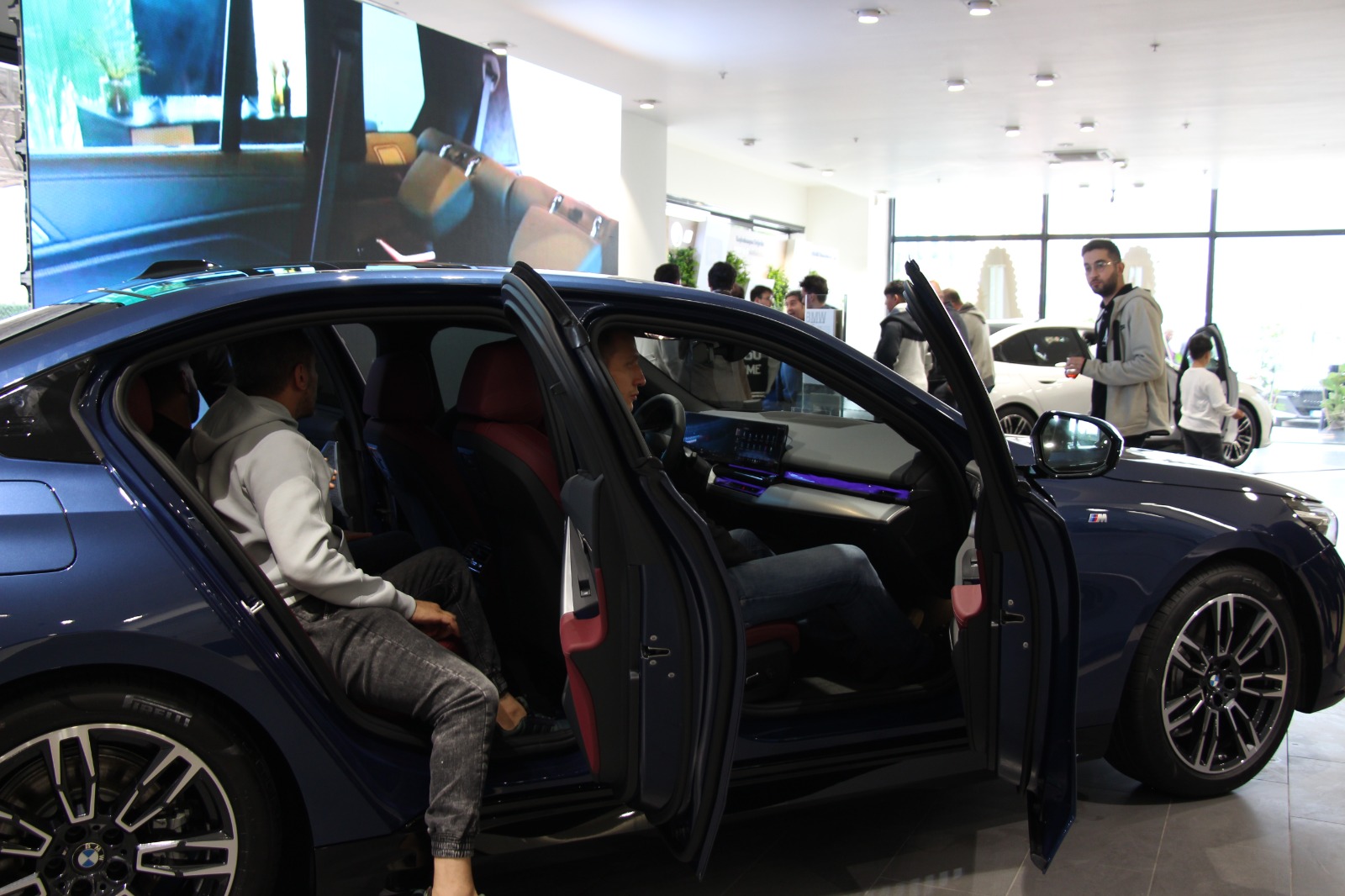 konyalilar-yeni-bmw-5i-test-etti-003.jpeg