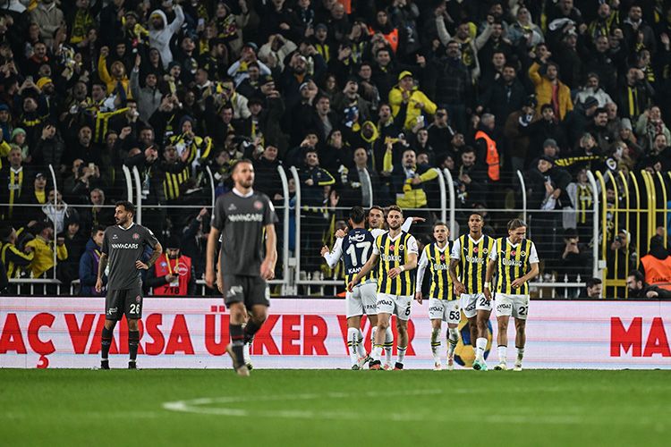 fenerbahce-kritik-hafta-da-hata-yapmadi.jpeg