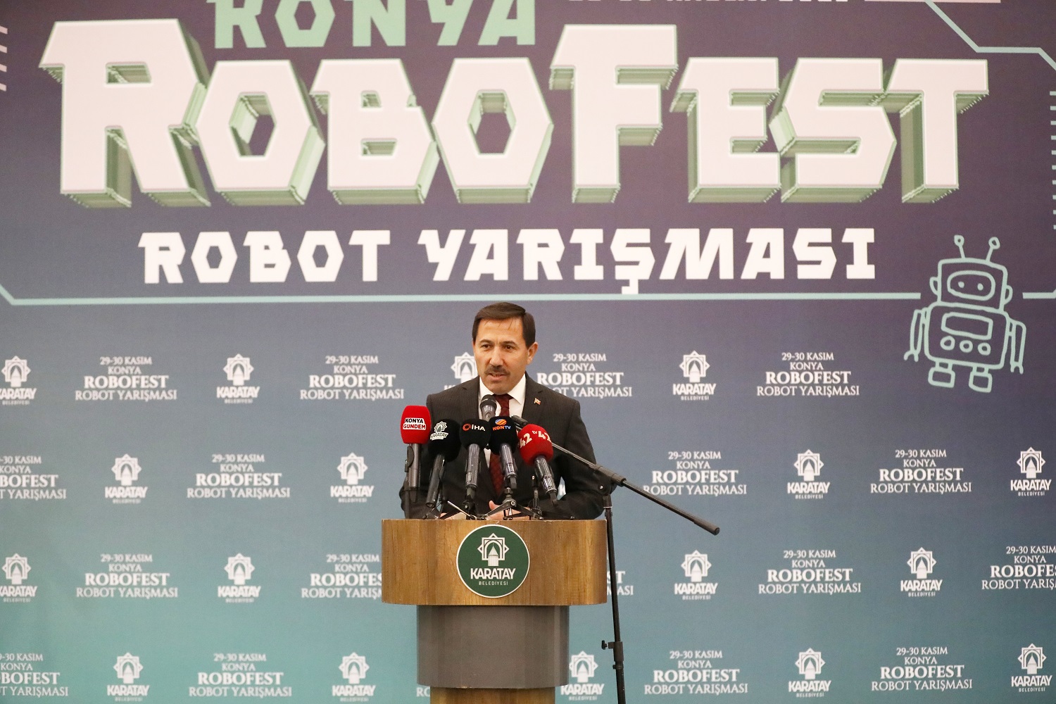 konyada-101-okul-761-ogrenci-robotlariyla-yarisacak-001.jpg