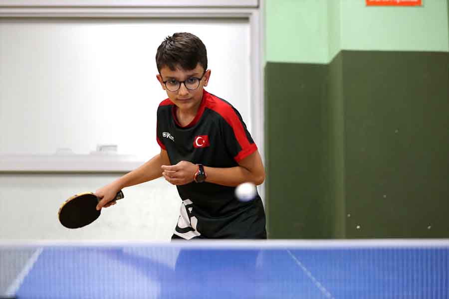 masa-tenisinin-parlayan-yildizi-konyali-sporcu-hedefini-acikladi-002.jpg