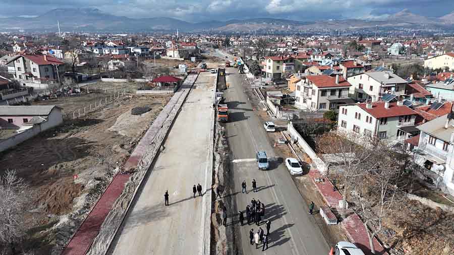 iki-baskan-meramin-en-onemli-islerinden-birini-inceledi.jpg