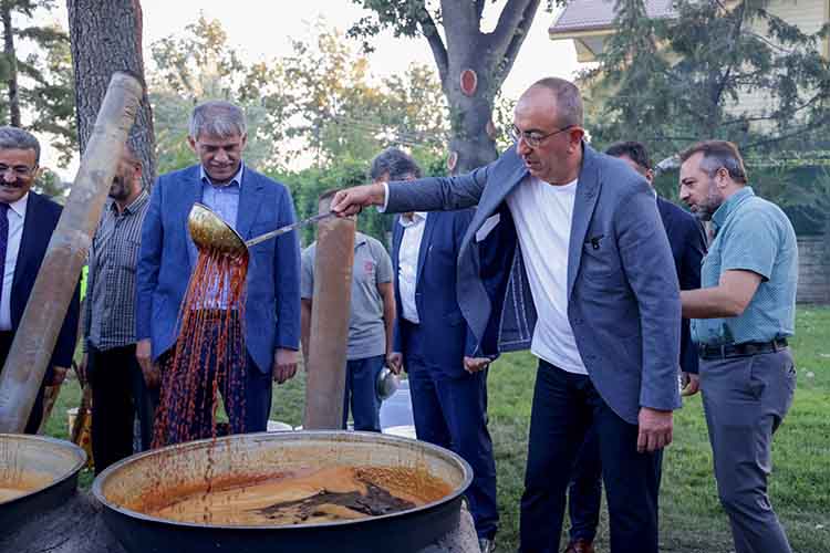 konyanin-dillere-destan-mekani-2023un-gozdesi-oldu-003.jpg