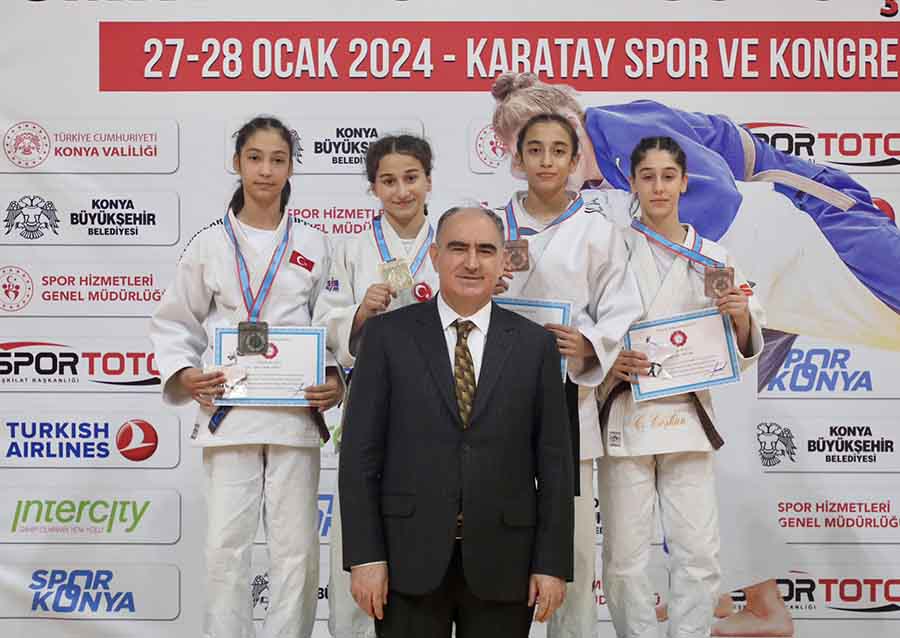 konyada-judo-sampiyonasi-heyecani-basladi-002.jpg