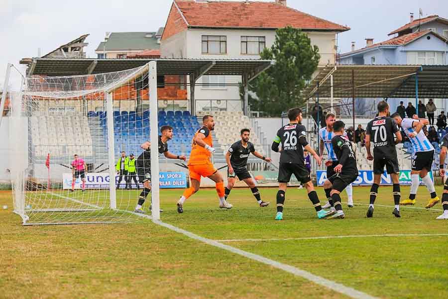 1922-konyaspor-da-ayni-sonu-yasadi.jpg