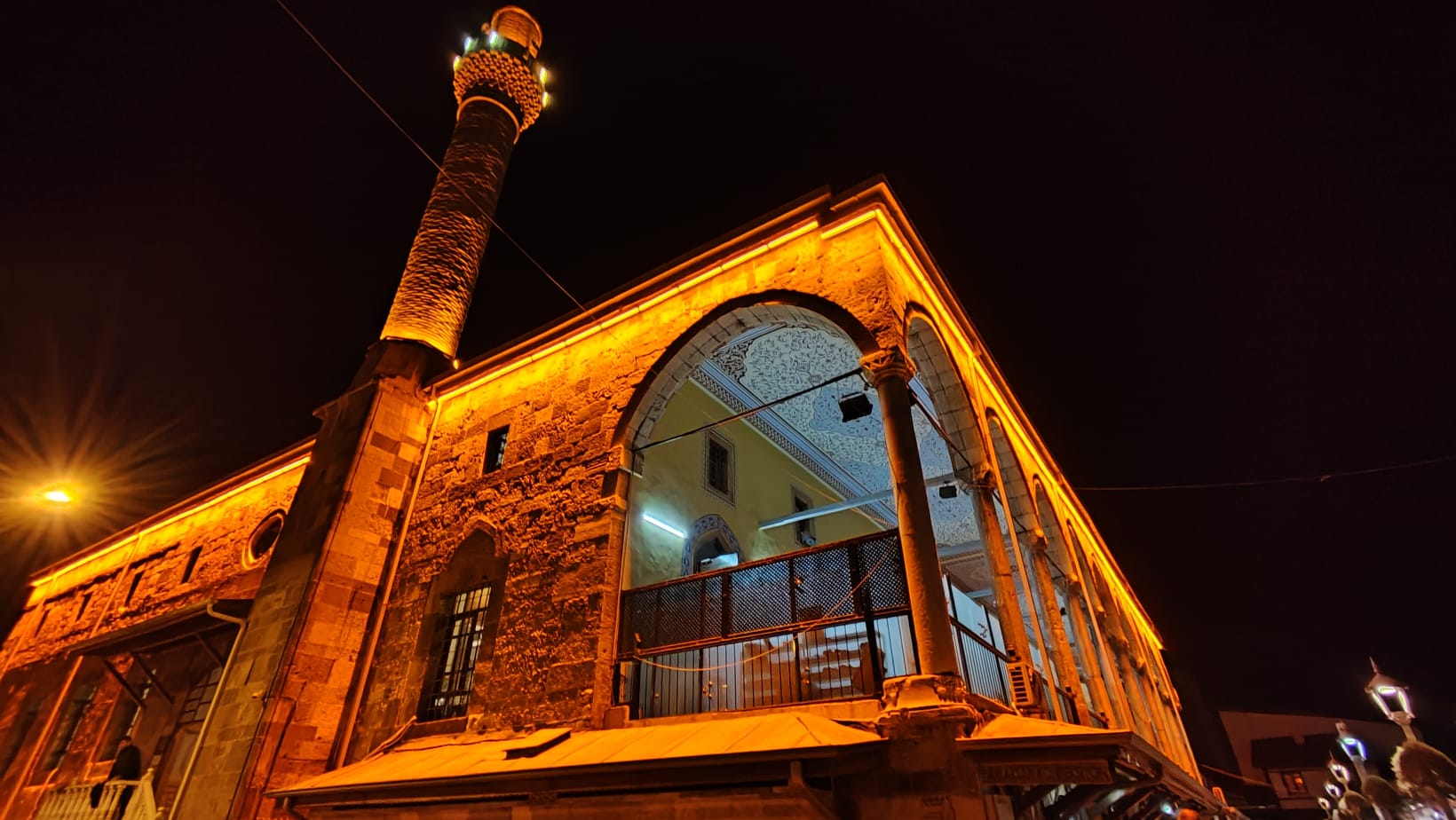 kapu-camii-imam-hatibi-seyyu-l-kurra-unver-gungor-003.jpeg