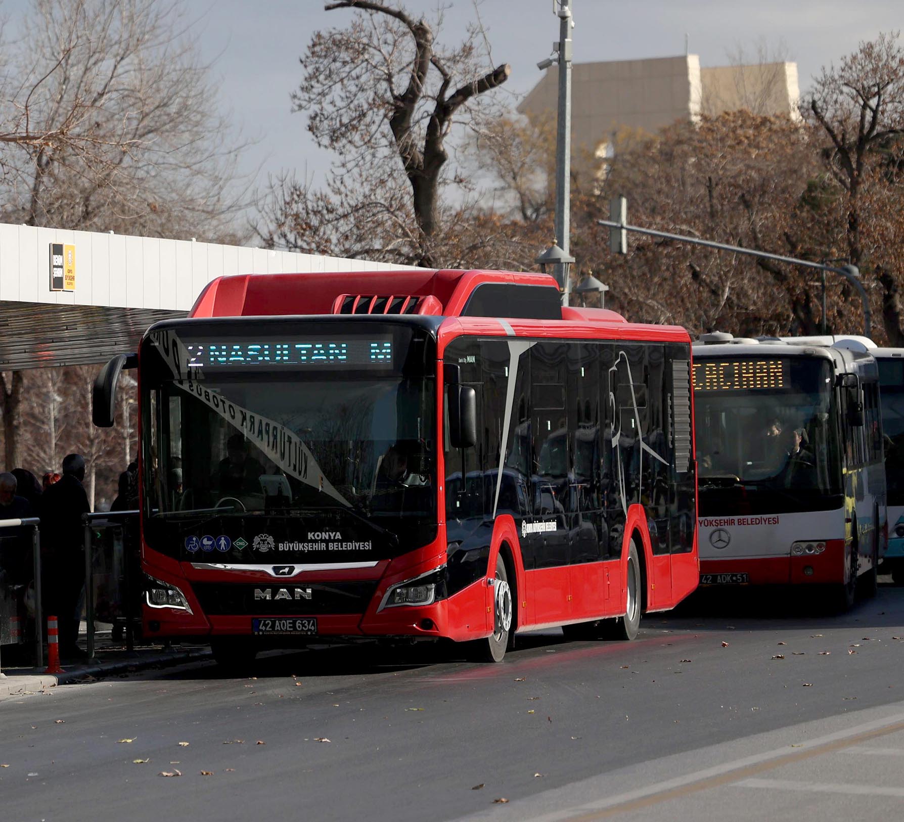 konyanin-yeni-caddesine-yeni-otobus-hatti-geliyor.jpg