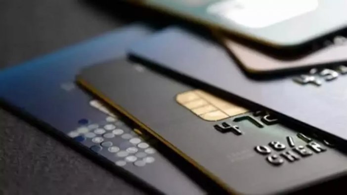 kredi-karti-ekstresine-dikkat-bankalar-faturayi-musteriye-kesiyor.webp