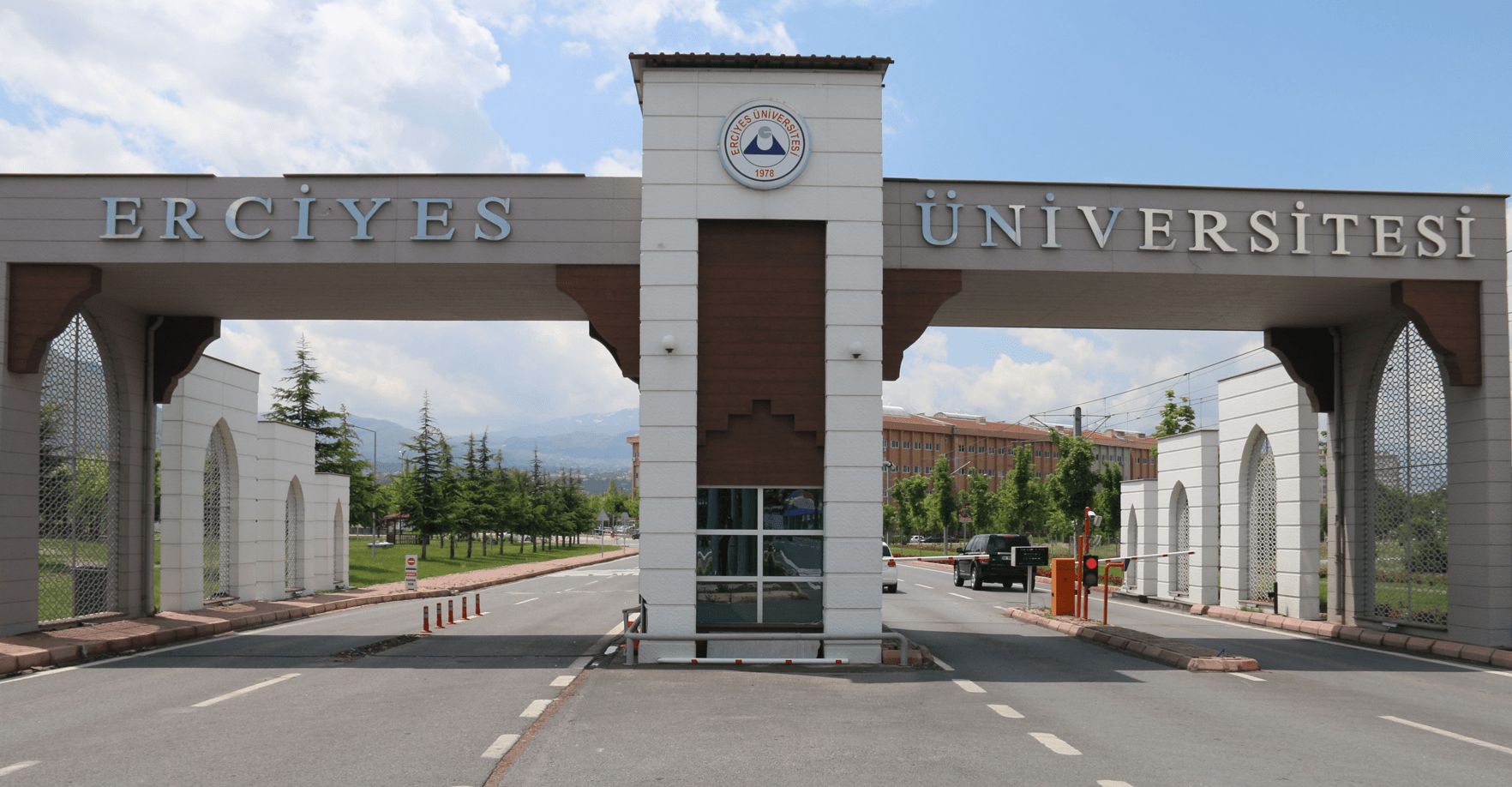 erciyes-universitesi-personel-alimi-2024-144-kisi-alacak-tikla-basvur-001.png